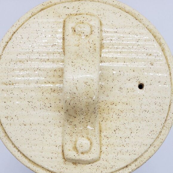 Signed Vintage 1981 Hand Made Ceramic Woodland Flowered Teapot or Planter - Picture 5 of 11